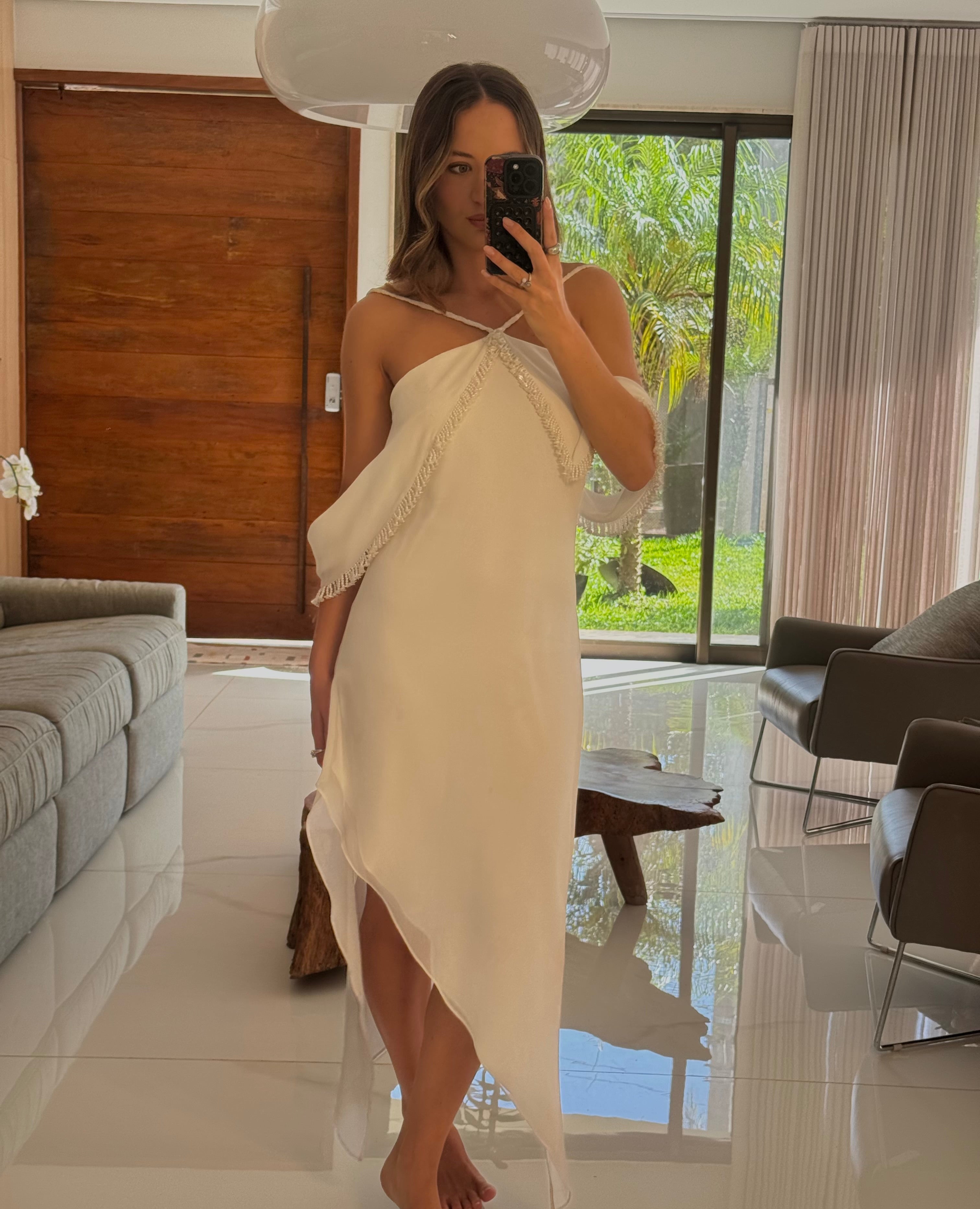 Pré-Venda Vestido Assimétrico Bordado com Alças Trançadas